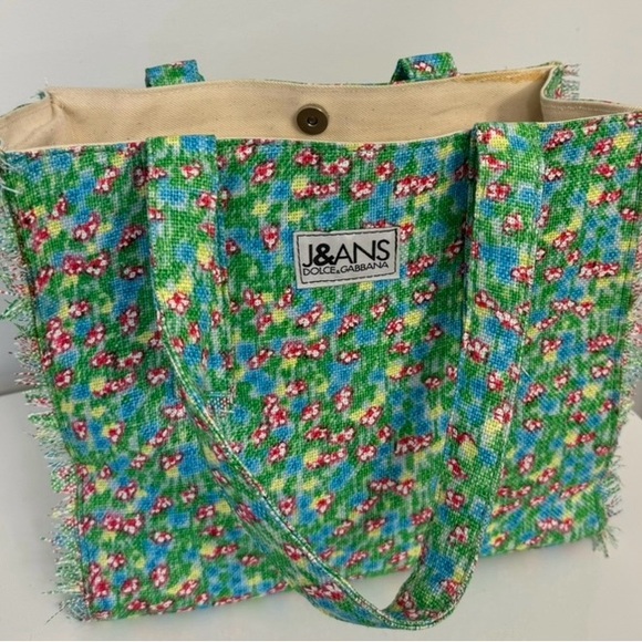 Designer tote - Picture 10 of 16